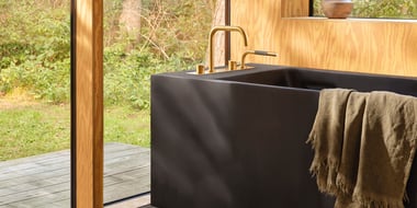 LOW-VOLA-BK10-HERO-C70-1